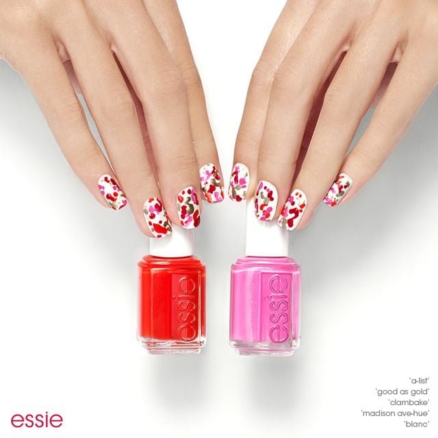 chic splatter nail art