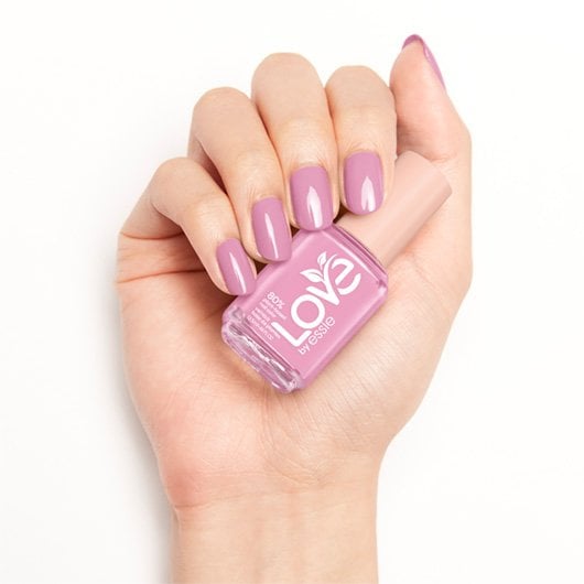 Essie nail polish carefree but caring