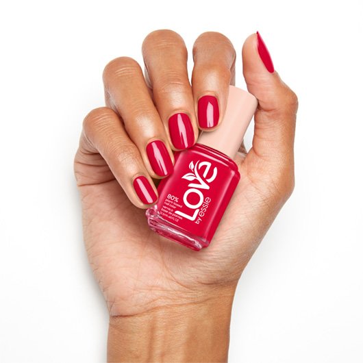 Essie nail polish i am the spark